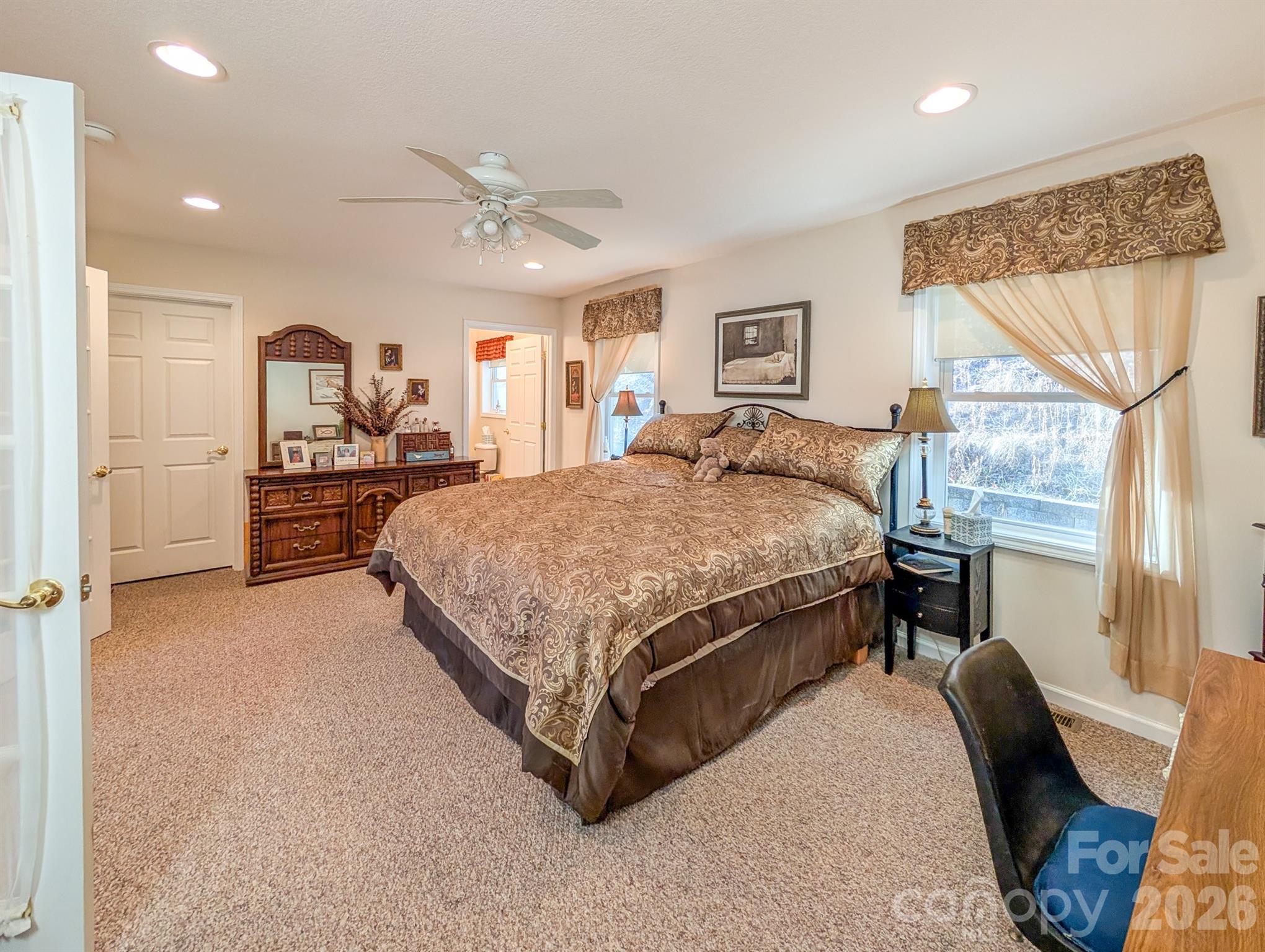 305 Majestic Mountain Drive Burnsville NC 28714