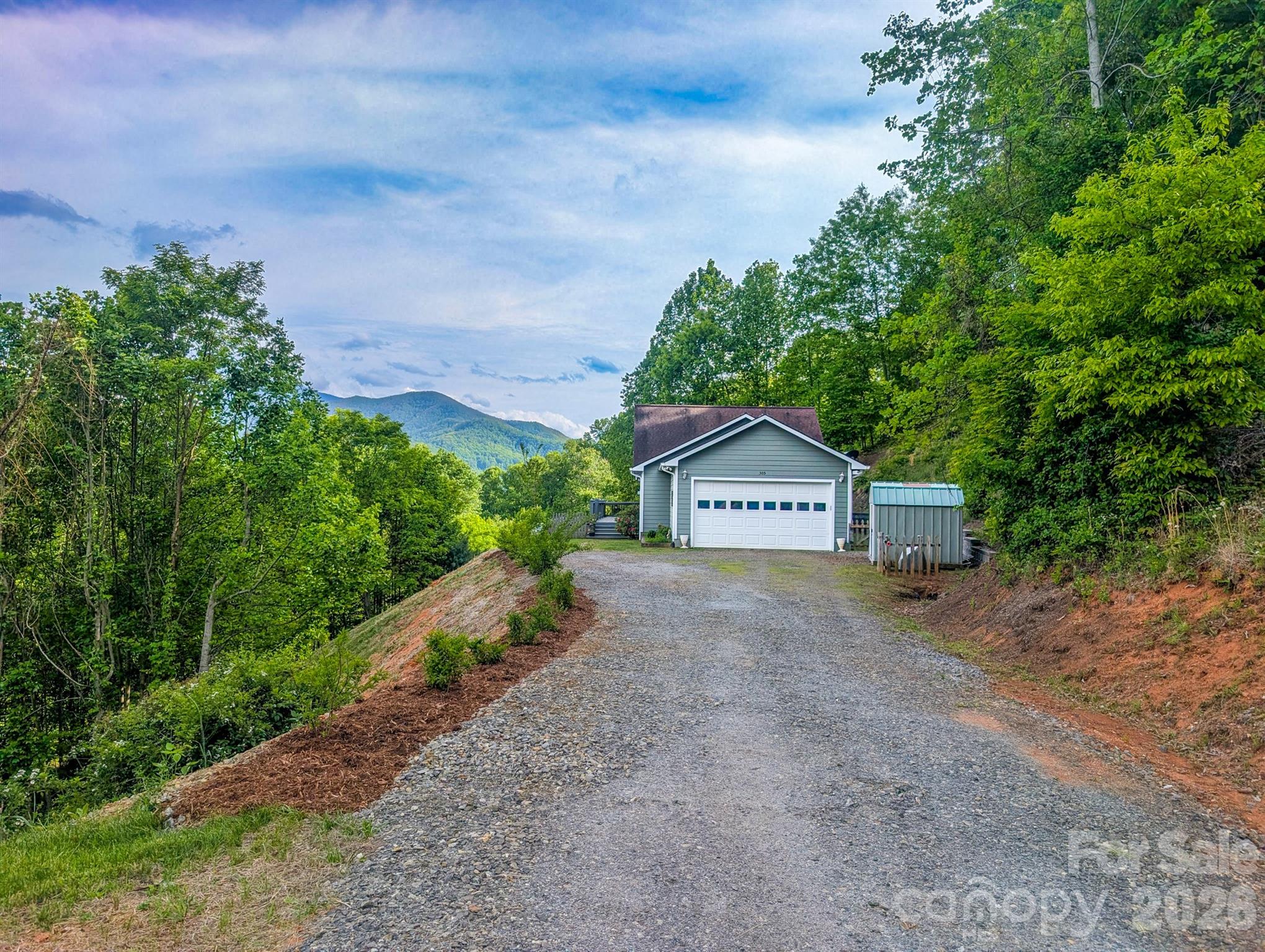 305 Majestic Mountain Drive Burnsville NC 28714