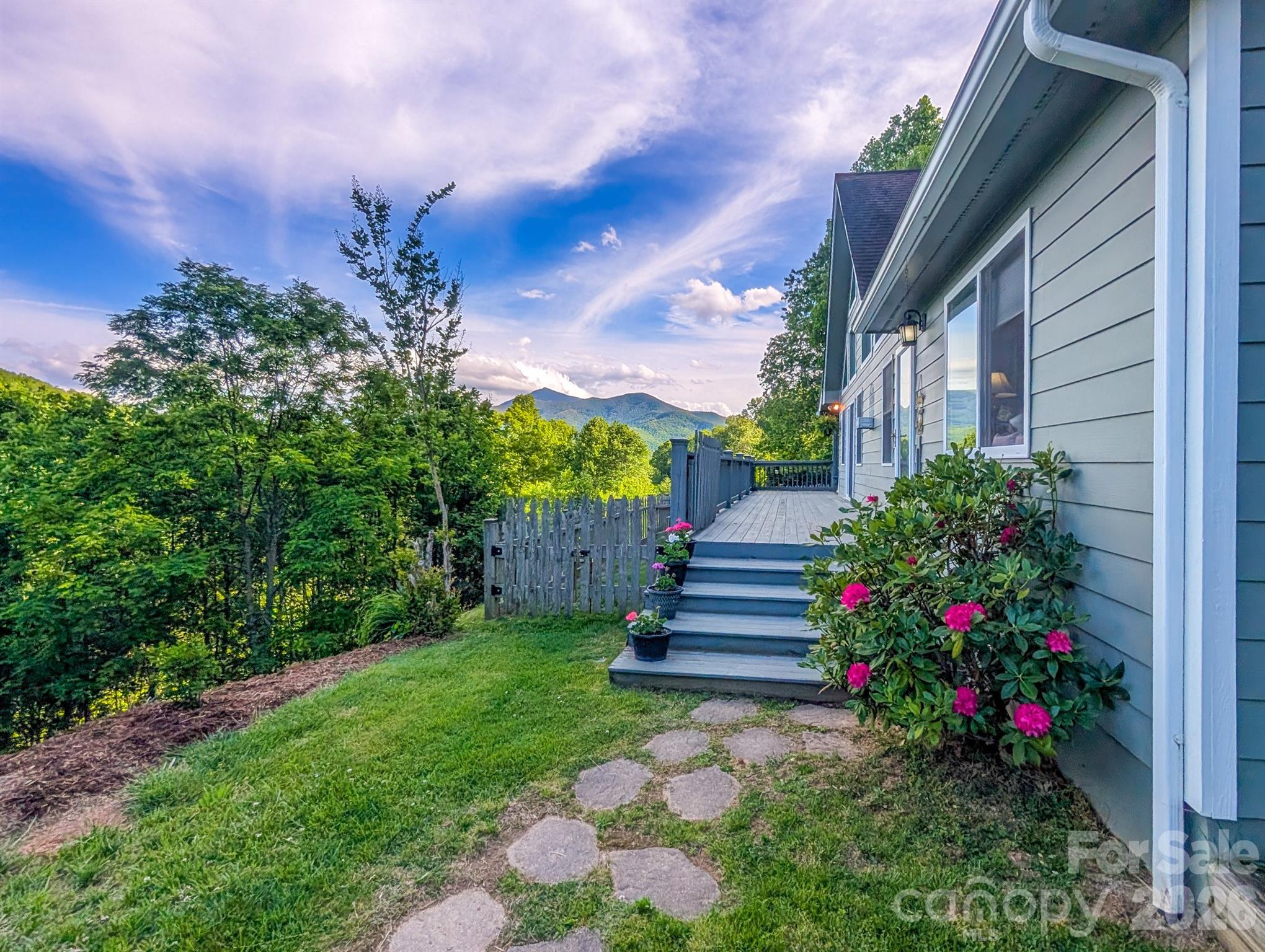 305 Majestic Mountain Drive Burnsville NC 28714