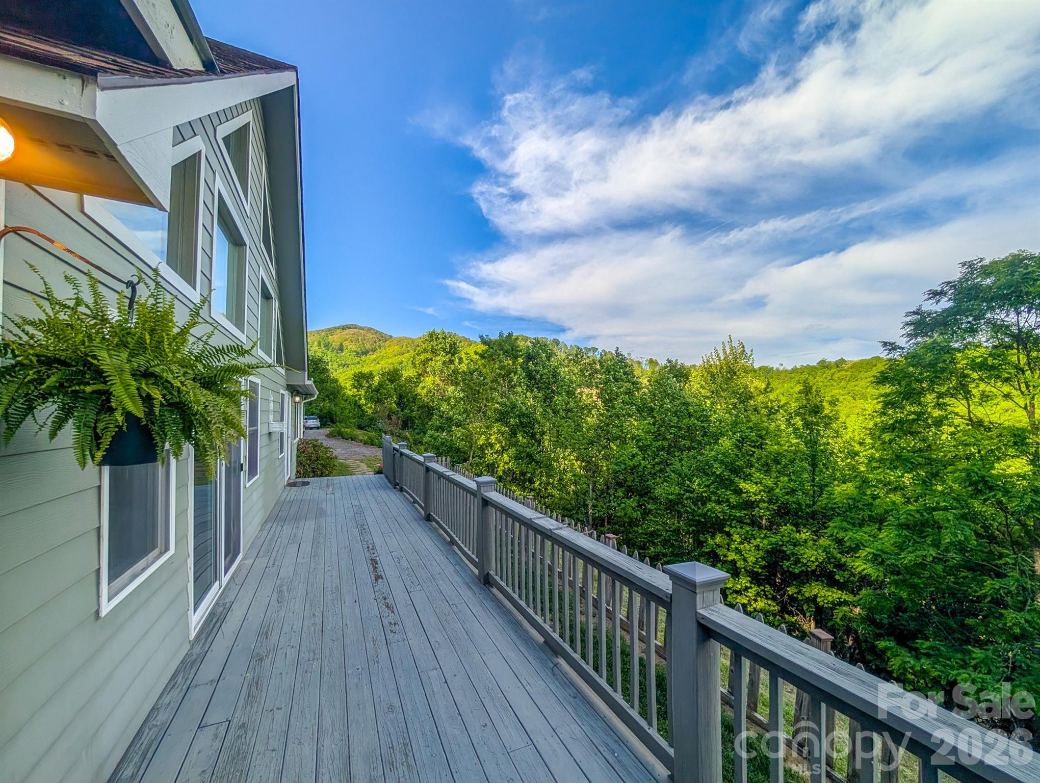 305 Majestic Mountain Drive Burnsville NC 28714