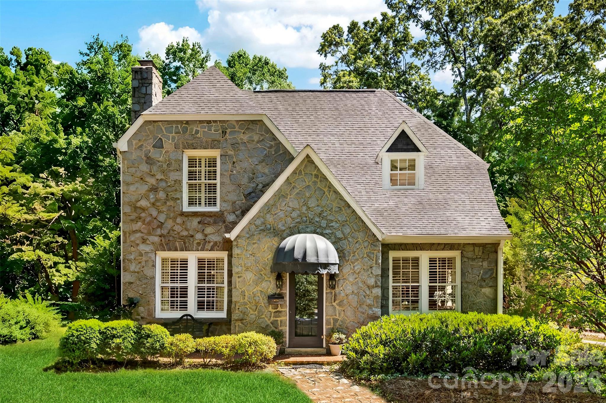1211 S Belvedere Avenue Gastonia NC 28054