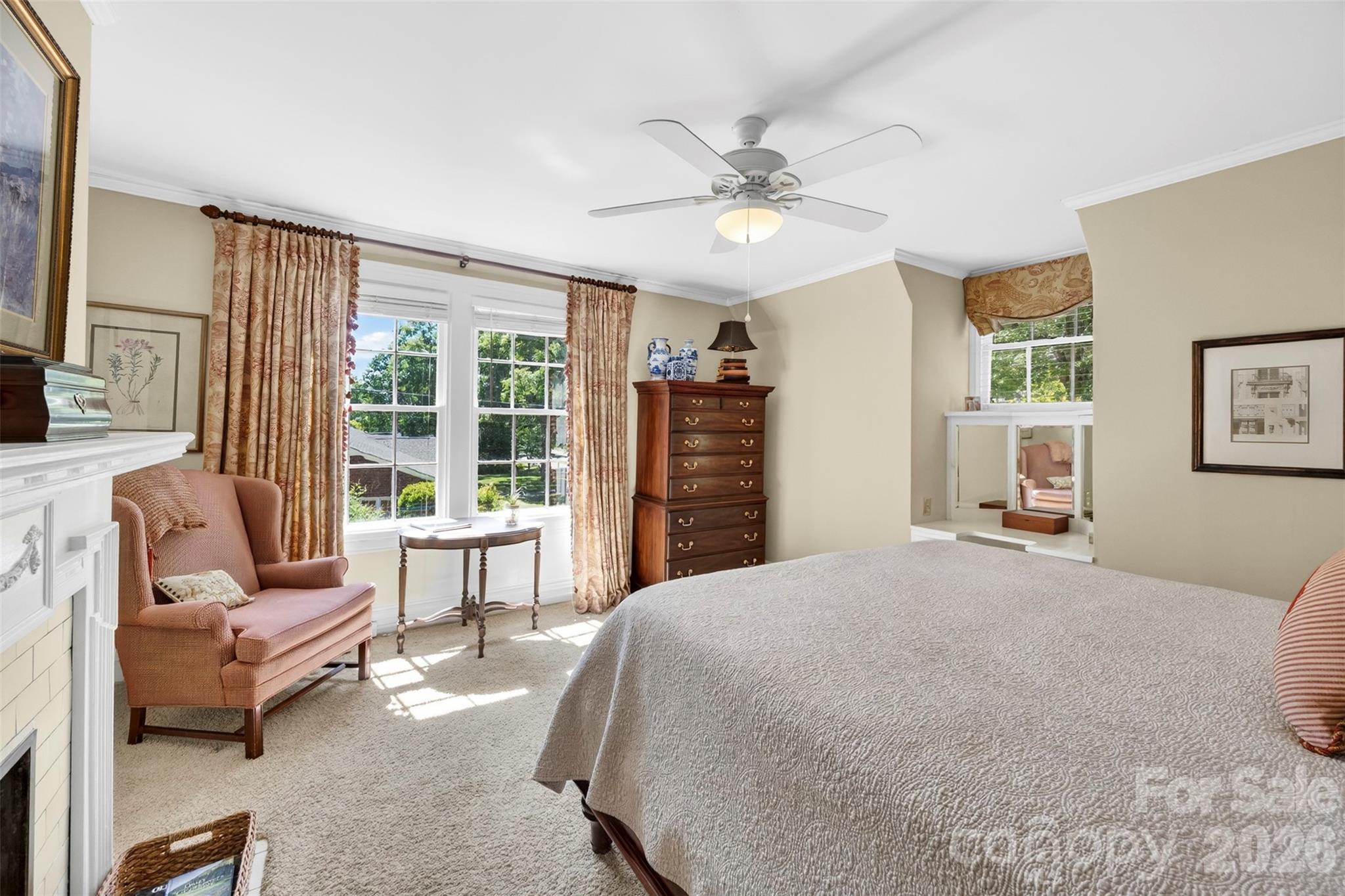1211 S Belvedere Avenue Gastonia NC 28054