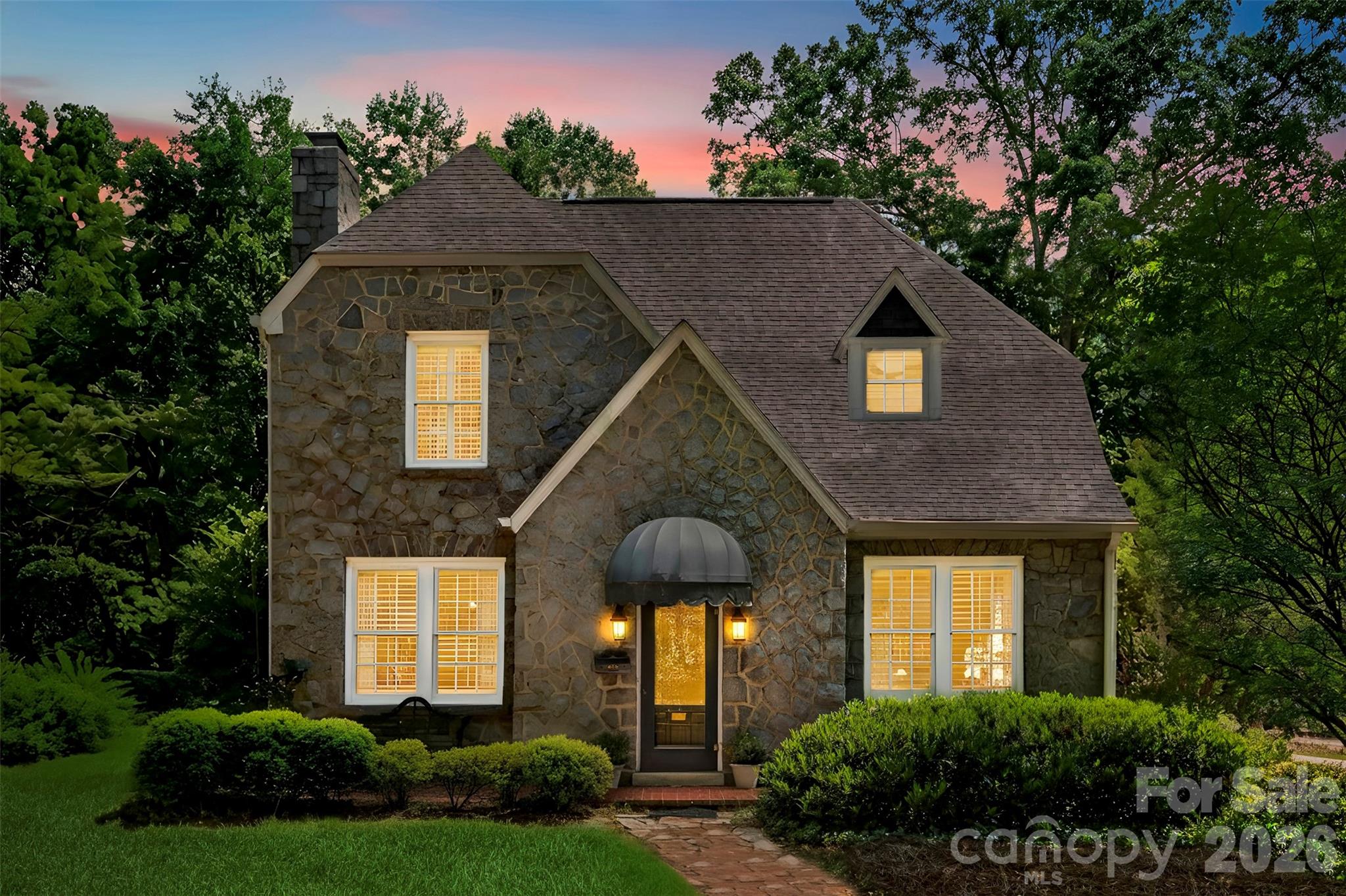 1211 S Belvedere Avenue Gastonia NC 28054