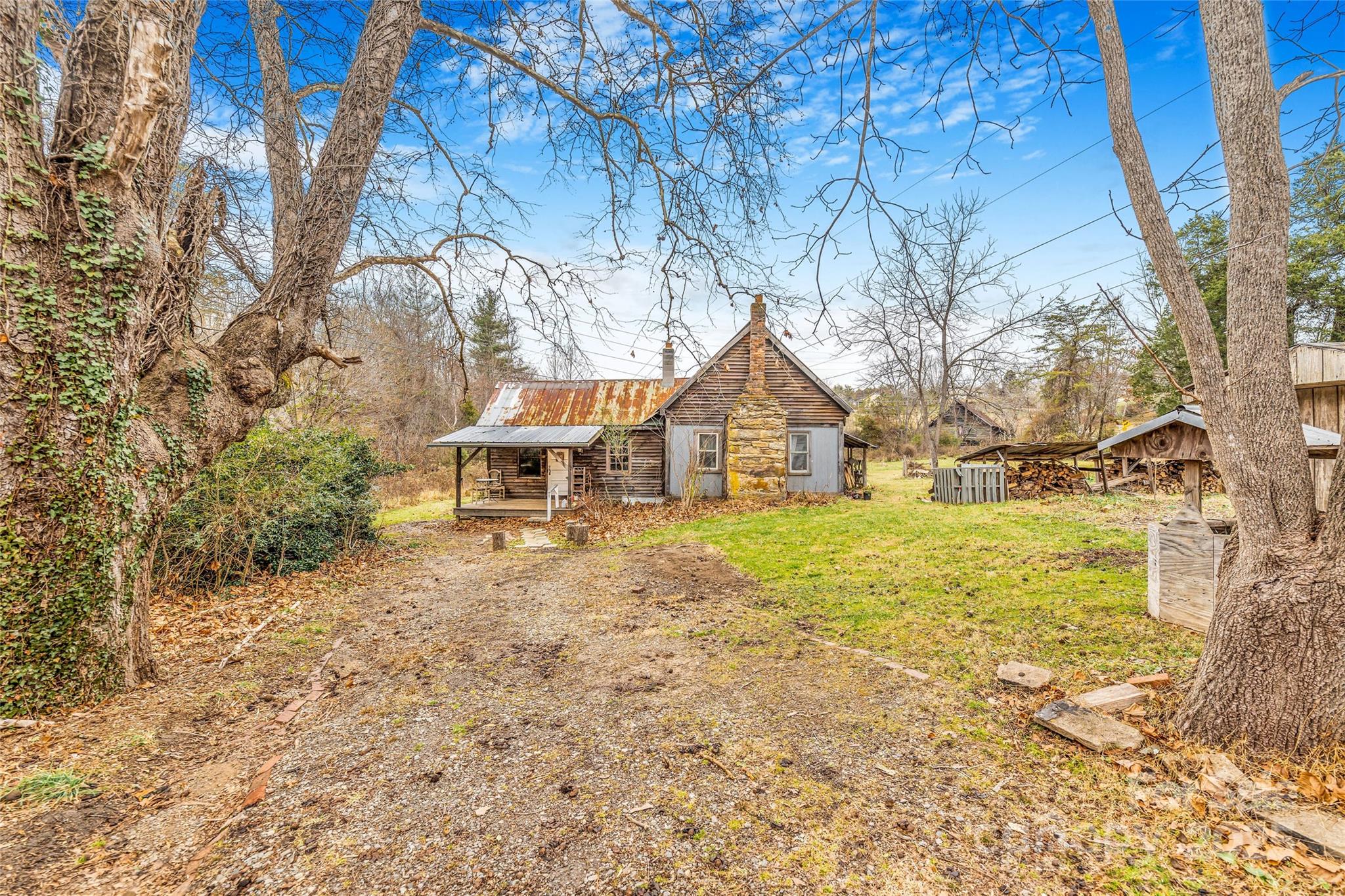 1 Mustang Drive Leicester NC 28748