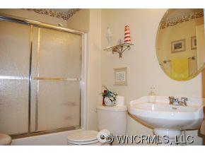 44 Turnpike Ridge Candler NC 28715