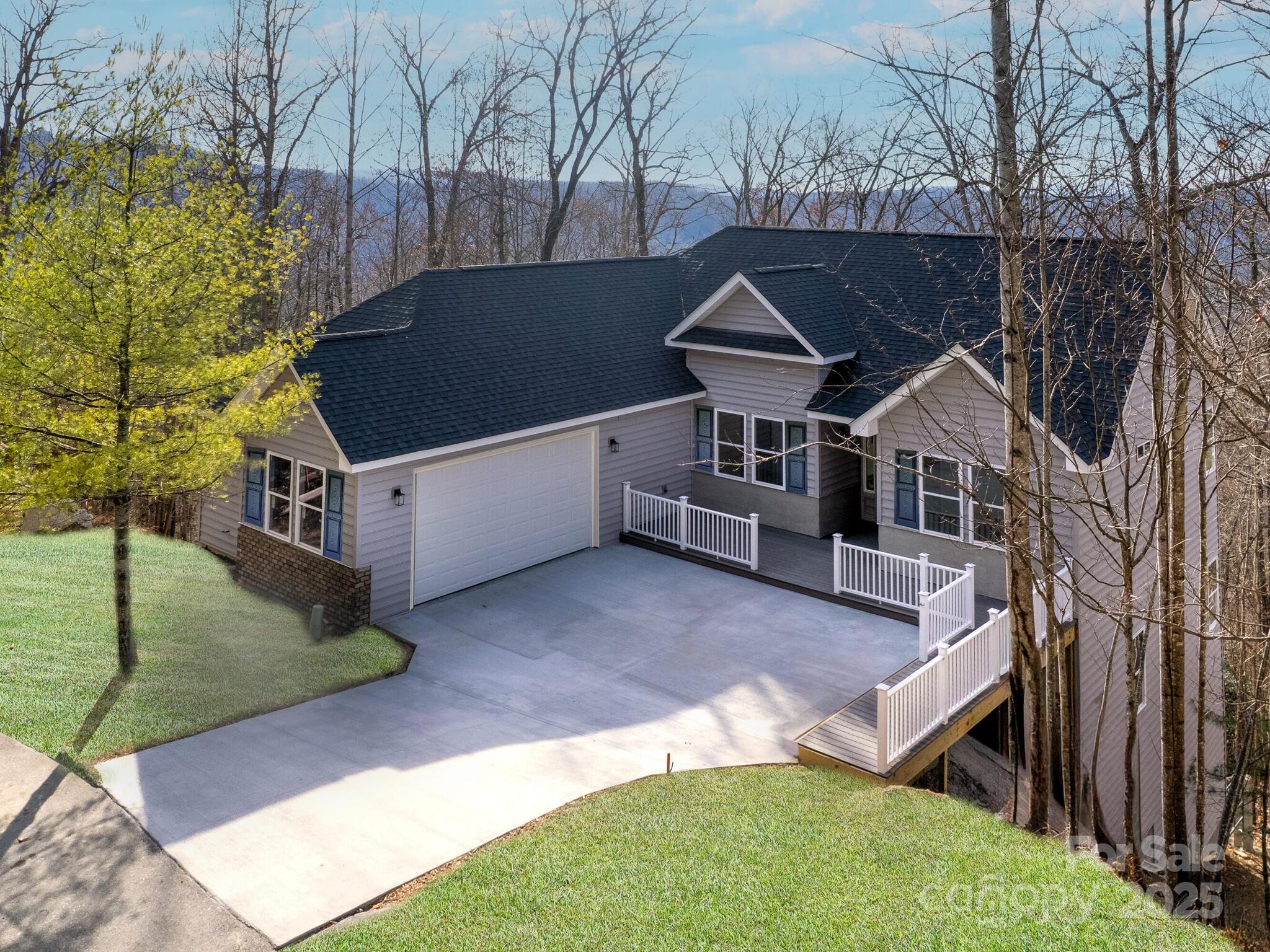 296 Carriage Summitt Way Hendersonville NC 28791