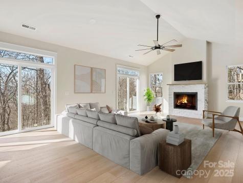 296 Carriage Summitt Way Hendersonville NC 28791