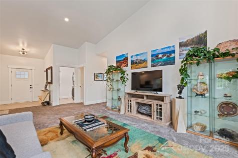 1185 Wallalieu Road Otto NC 28763