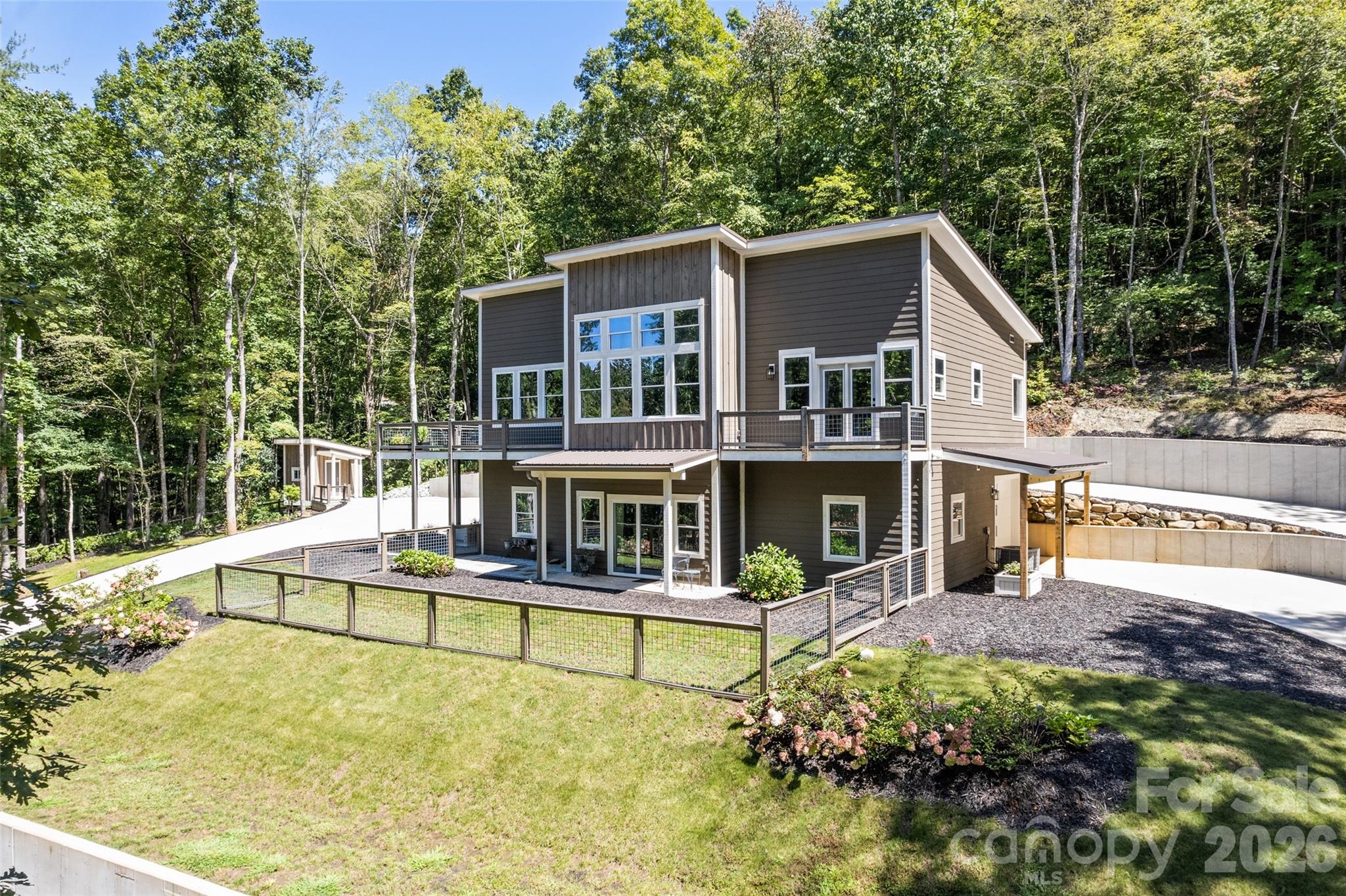 1185 Wallalieu Road Otto NC 28763
