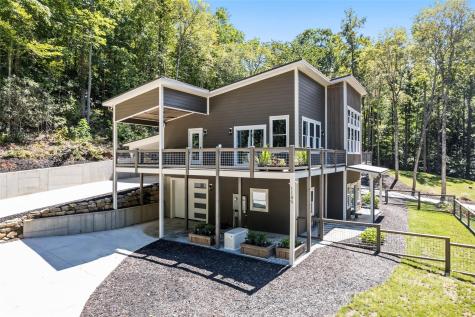 1185 Wallalieu Road Otto NC 28763
