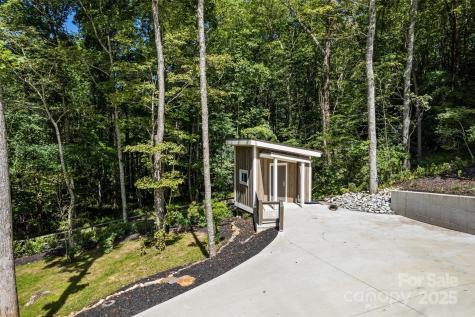 1185 Wallalieu Road Otto NC 28763