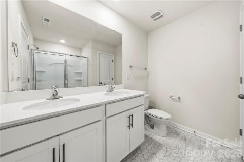 2209 Lilium Drive Charlotte NC 28216
