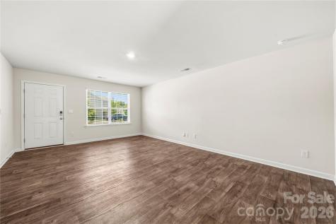 2209 Lilium Drive Charlotte NC 28216