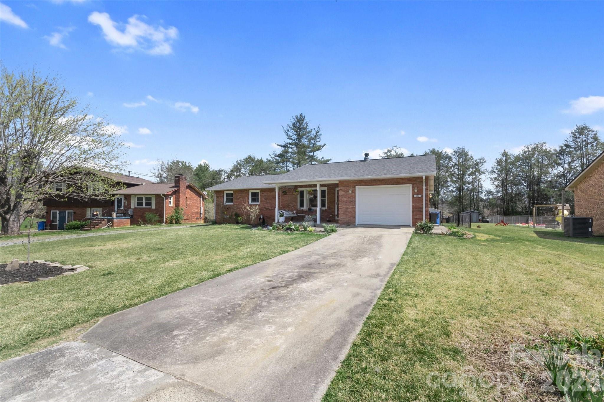 180 Fisher Road Brevard NC 28712