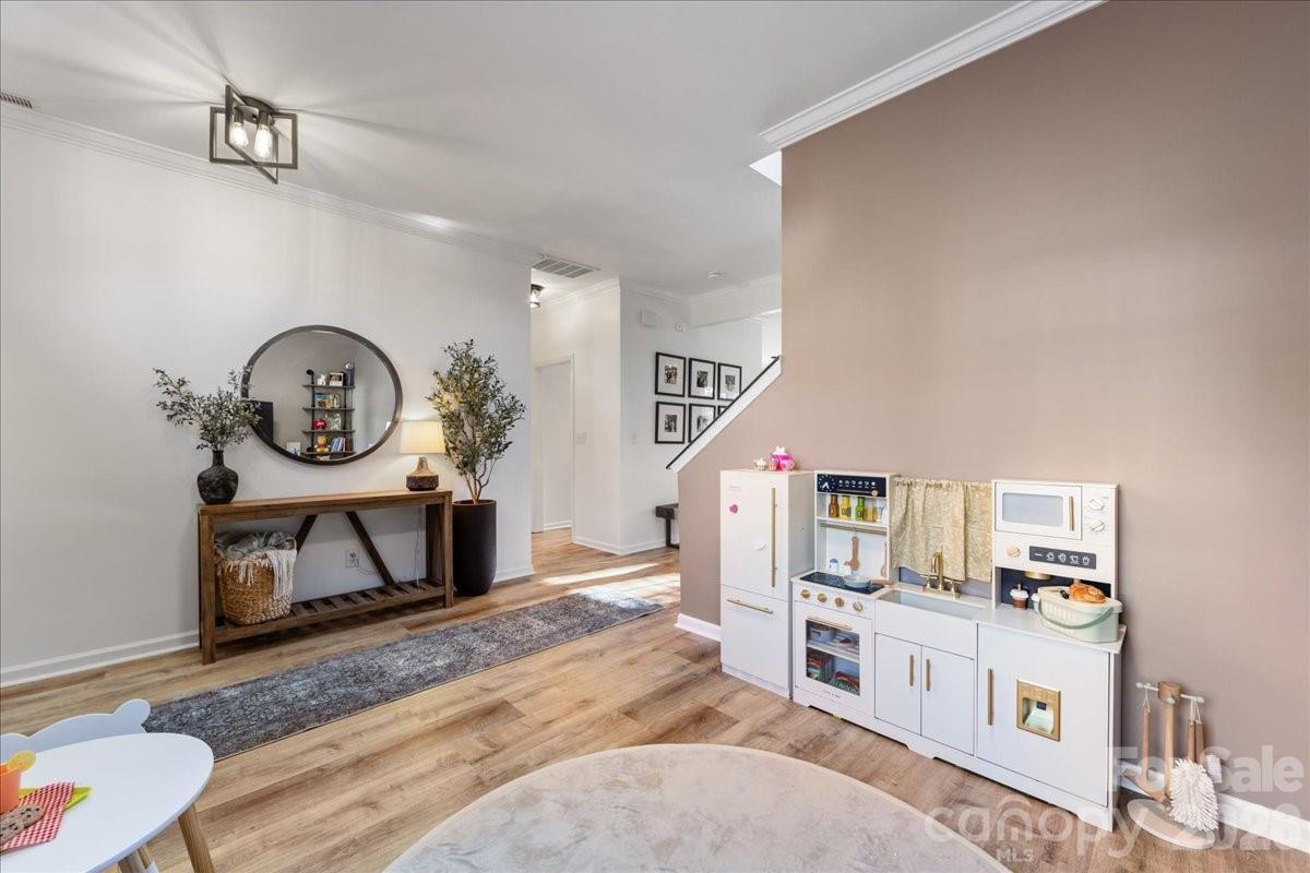 9627 Brookmere Lane Charlotte NC 28214