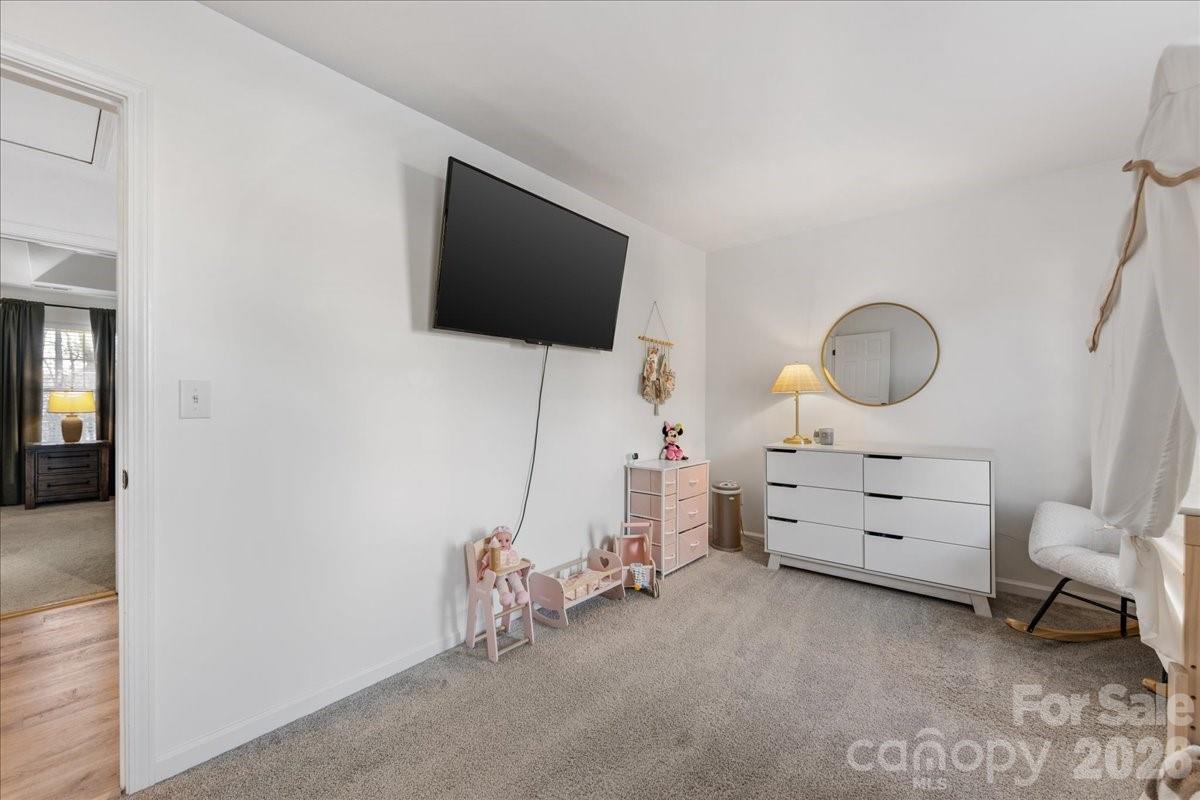 9627 Brookmere Lane Charlotte NC 28214