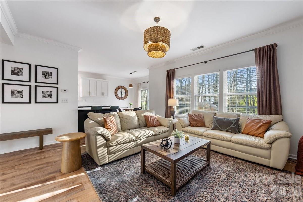 9627 Brookmere Lane Charlotte NC 28214