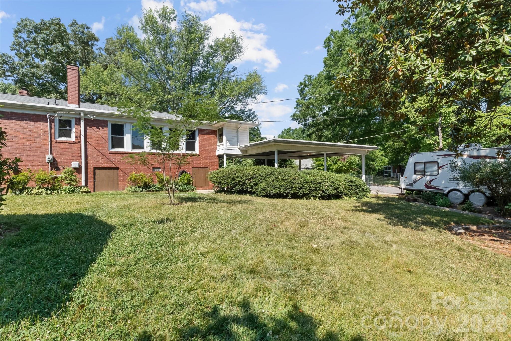 354 N Bost Street Statesville NC 28677