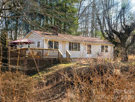 44 Presbyterian Church Road Mills River NC 28759