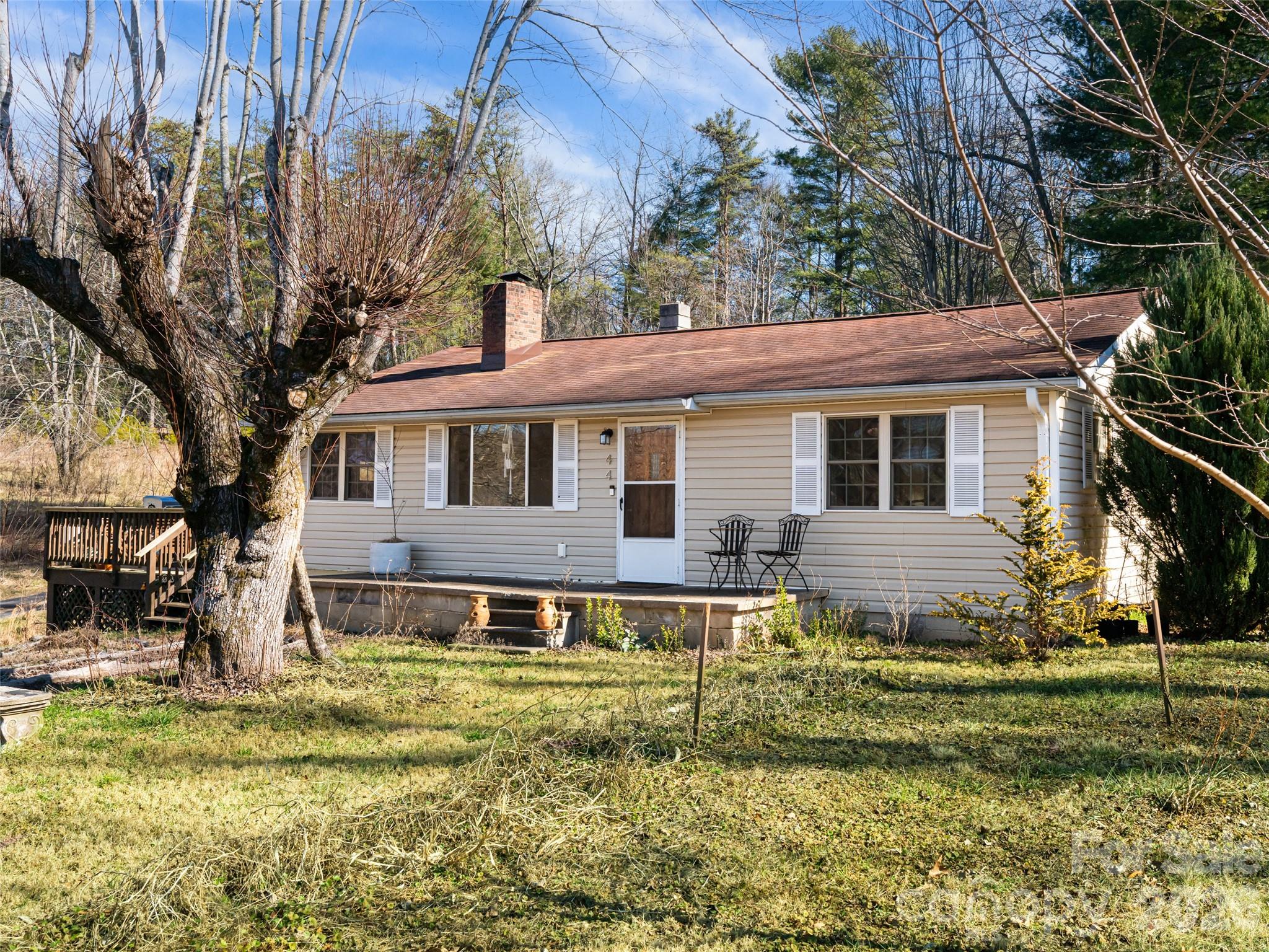 44 Presbyterian Church Road Mills River NC 28759