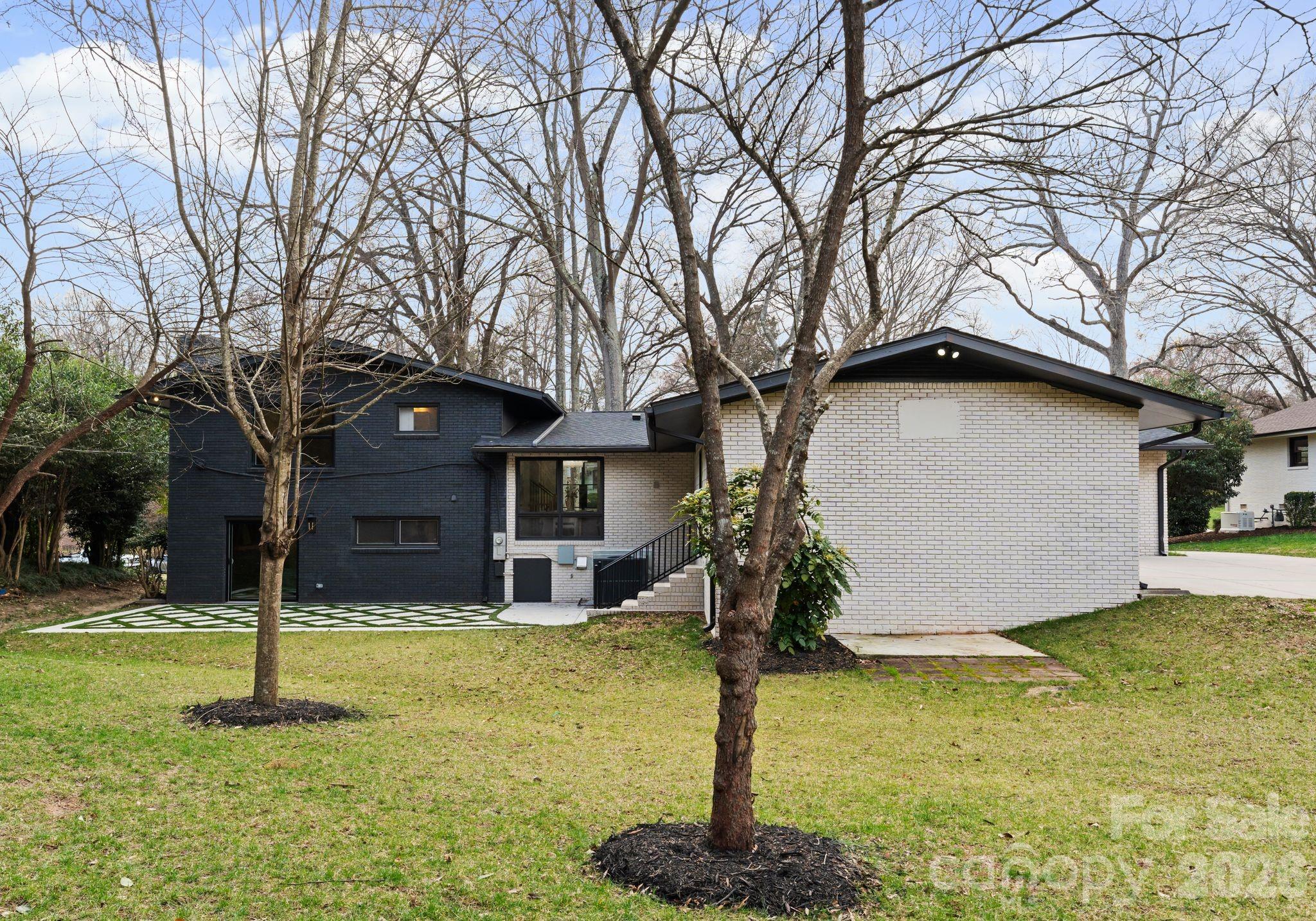 823 Wingrave Drive Charlotte NC 28270