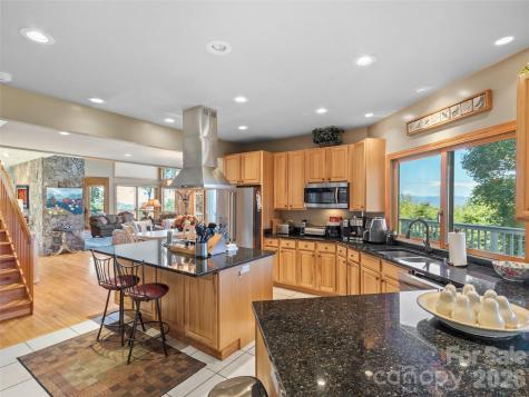 350 Ball Camp Road Burnsville NC 28714