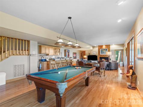 350 Ball Camp Road Burnsville NC 28714