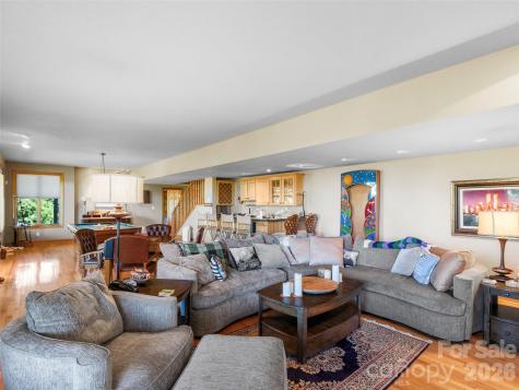 350 Ball Camp Road Burnsville NC 28714