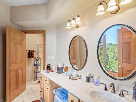 350 Ball Camp Road Burnsville NC 28714