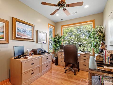 350 Ball Camp Road Burnsville NC 28714