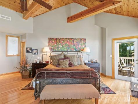 350 Ball Camp Road Burnsville NC 28714