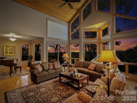 350 Ball Camp Road Burnsville NC 28714