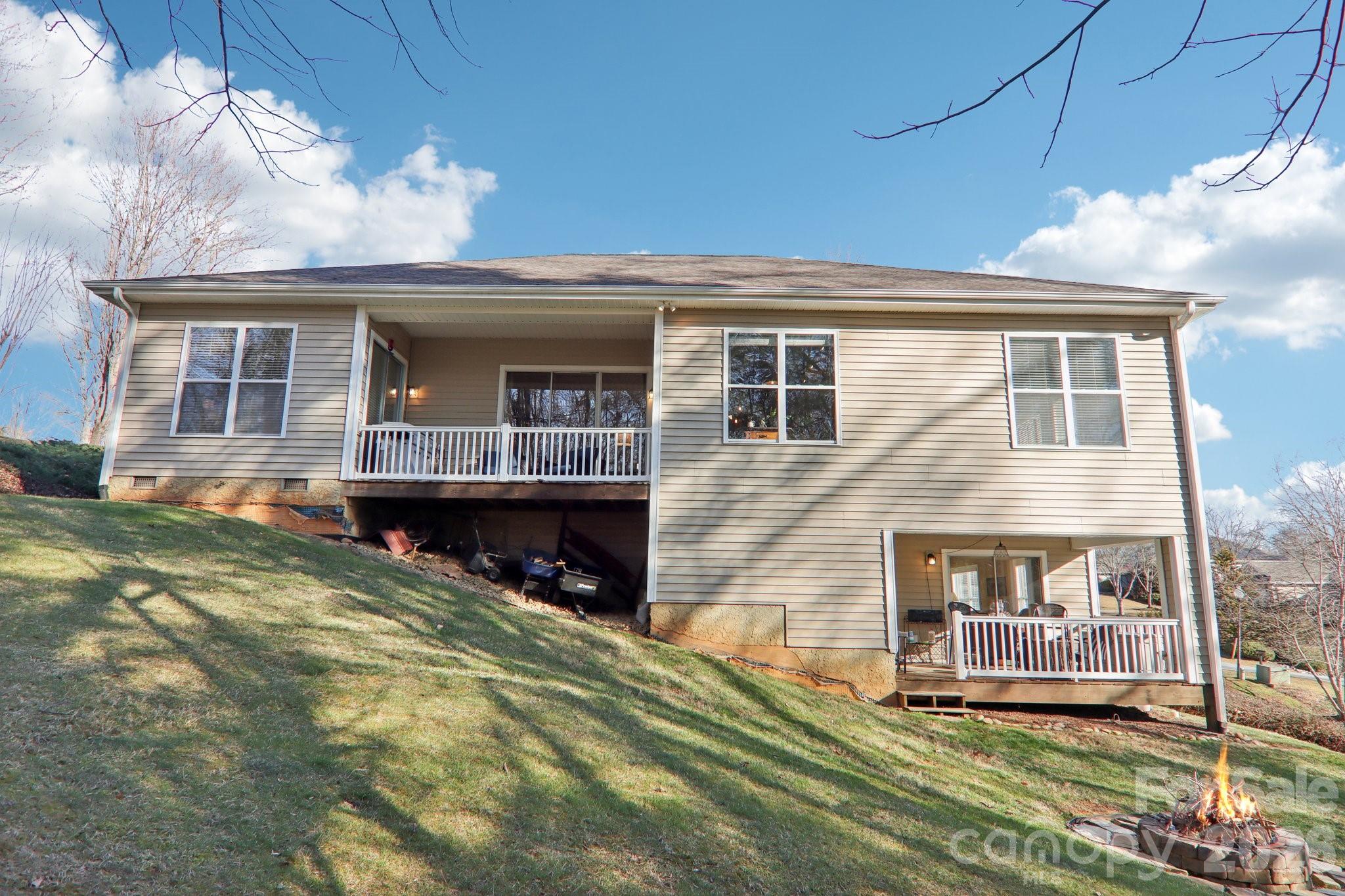 59 Eagle Chase Lane Etowah NC 28729