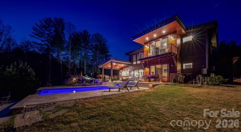 2063 W Bluewater Drive Morganton NC 28655