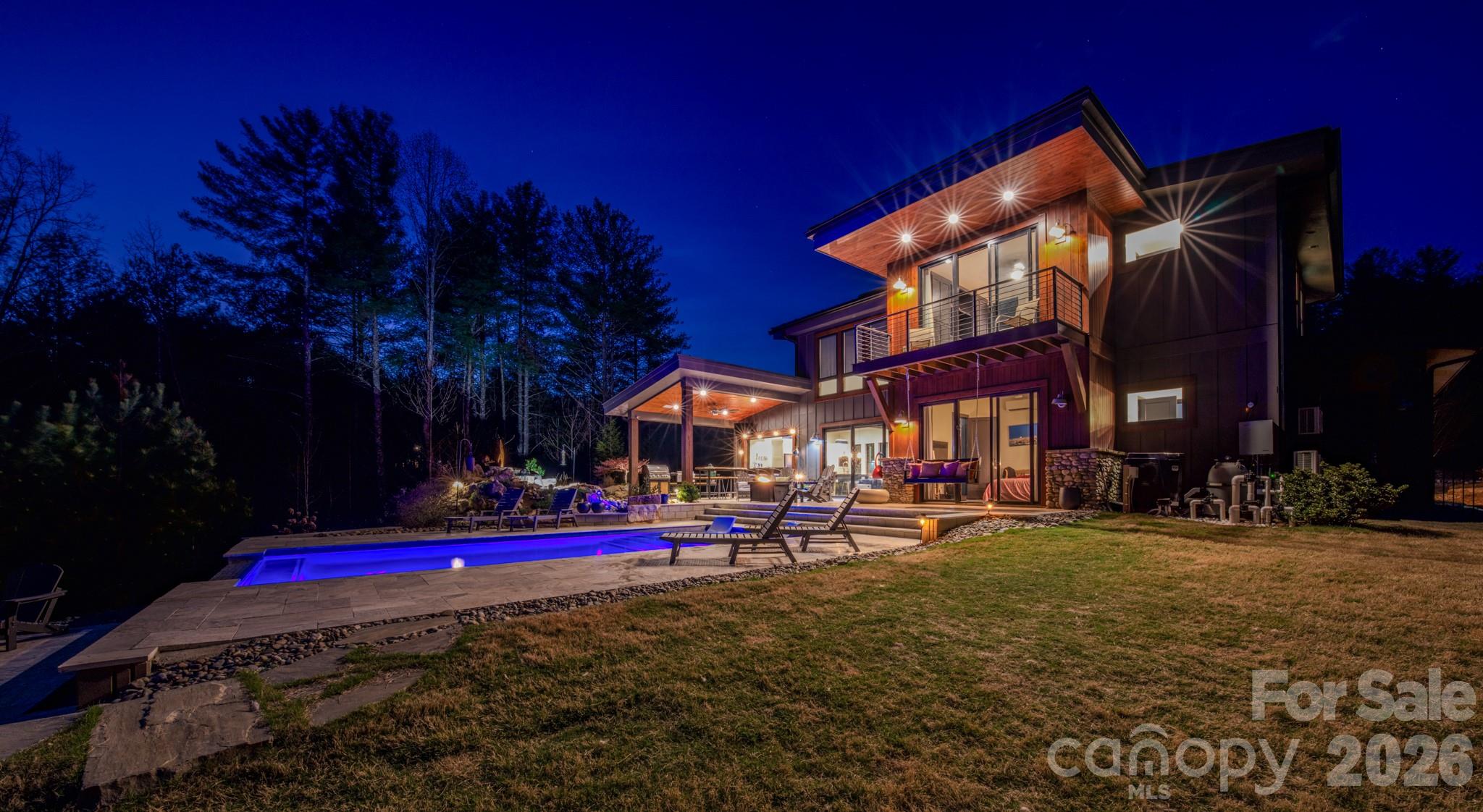 2063 W Bluewater Drive Morganton NC 28655