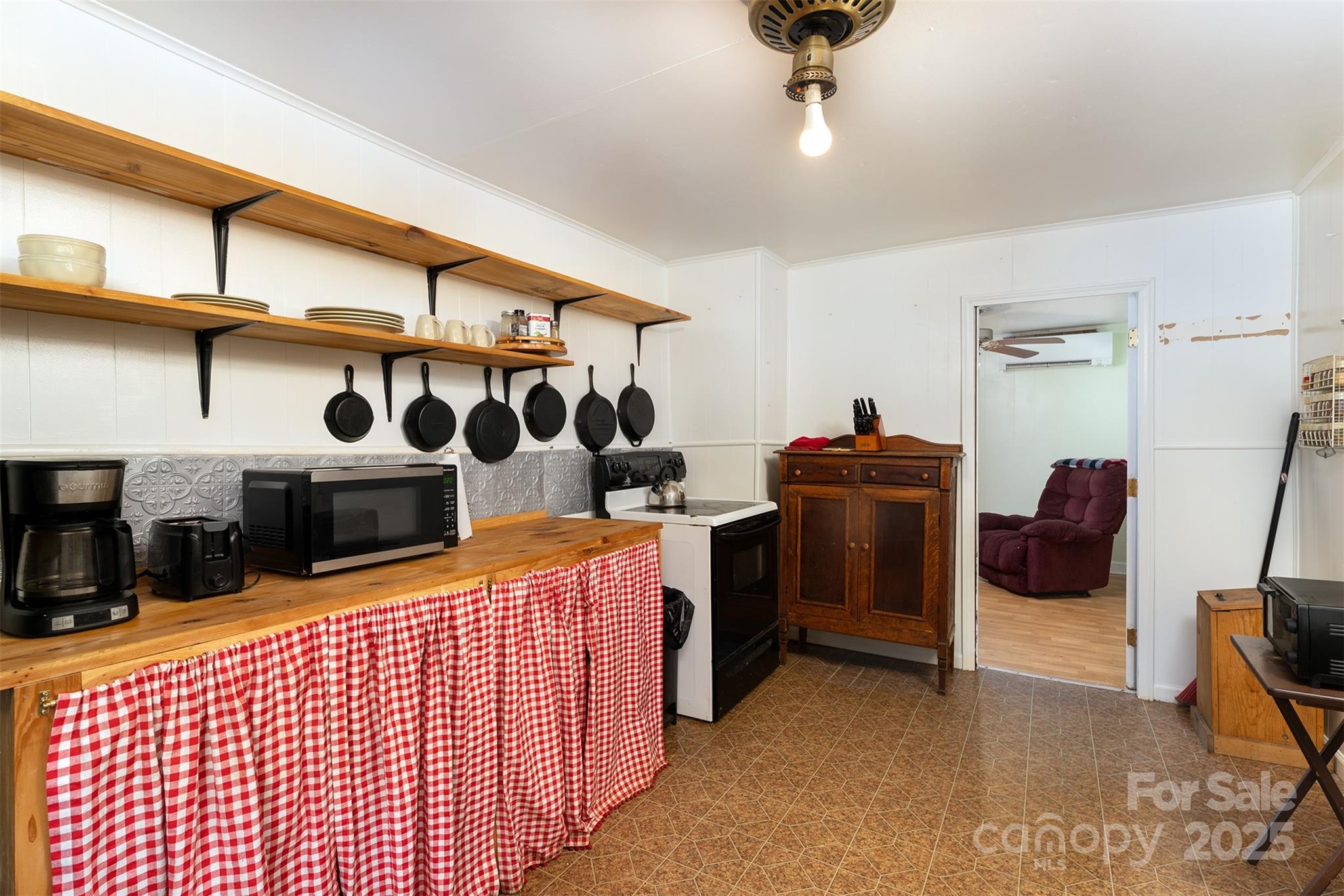 41 Crosscut Drive Marion NC 28752