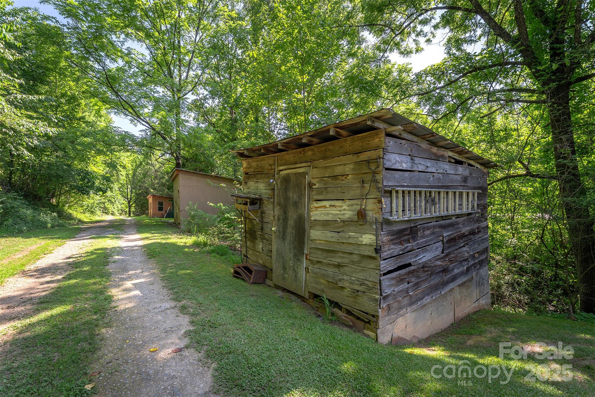 41 Crosscut Drive Marion NC 28752