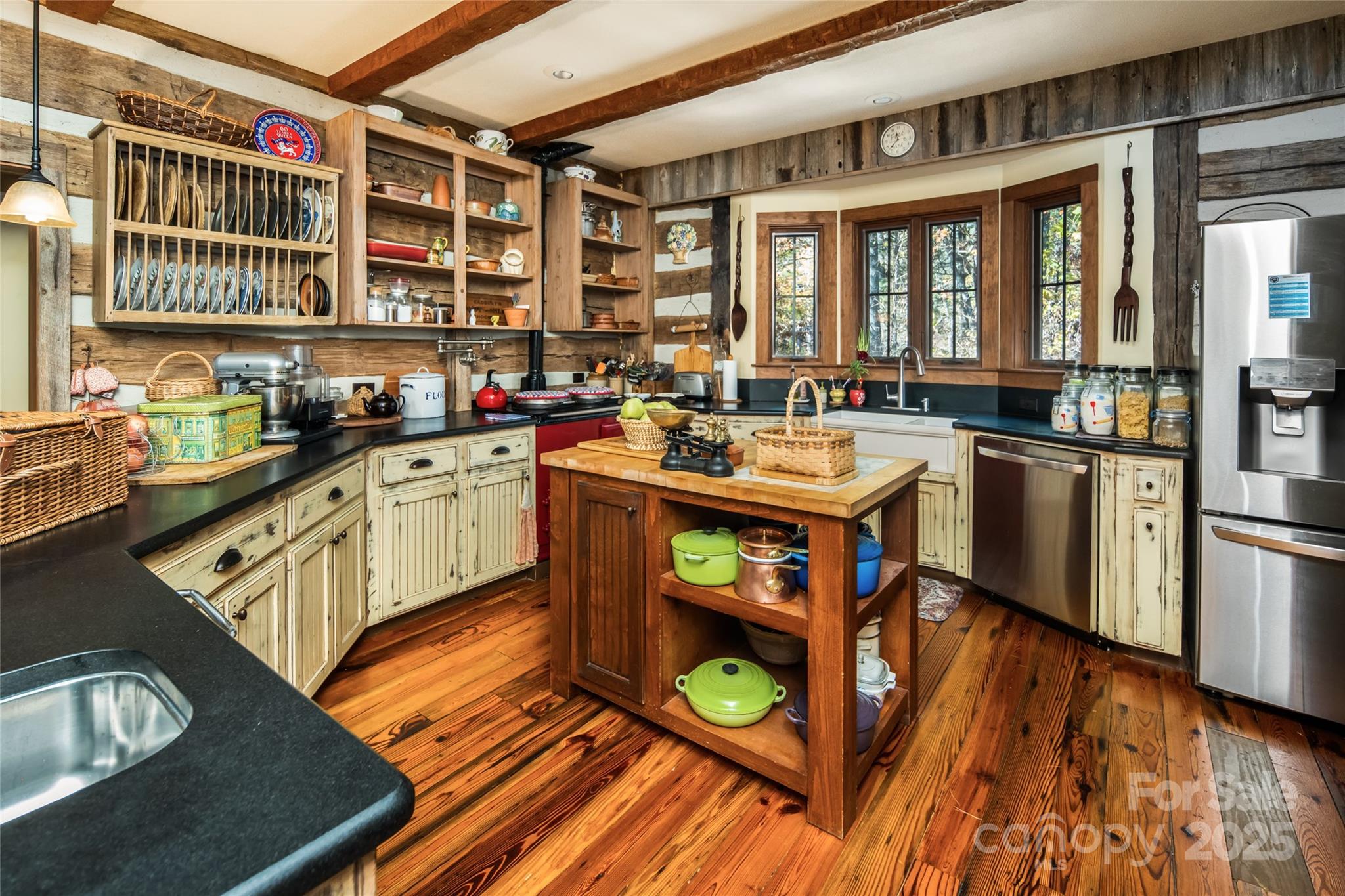 69 Dogwood Branch Lane Zirconia NC 28790