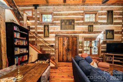 69 Dogwood Branch Lane Zirconia NC 28790