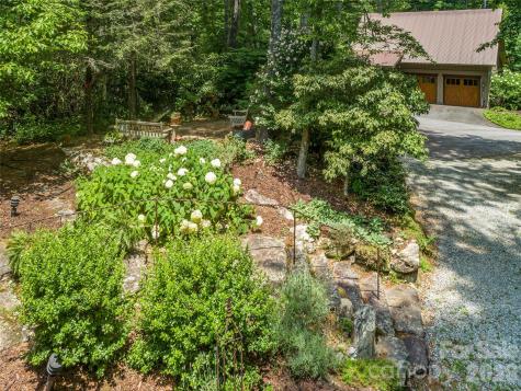 69 Dogwood Branch Lane Zirconia NC 28790