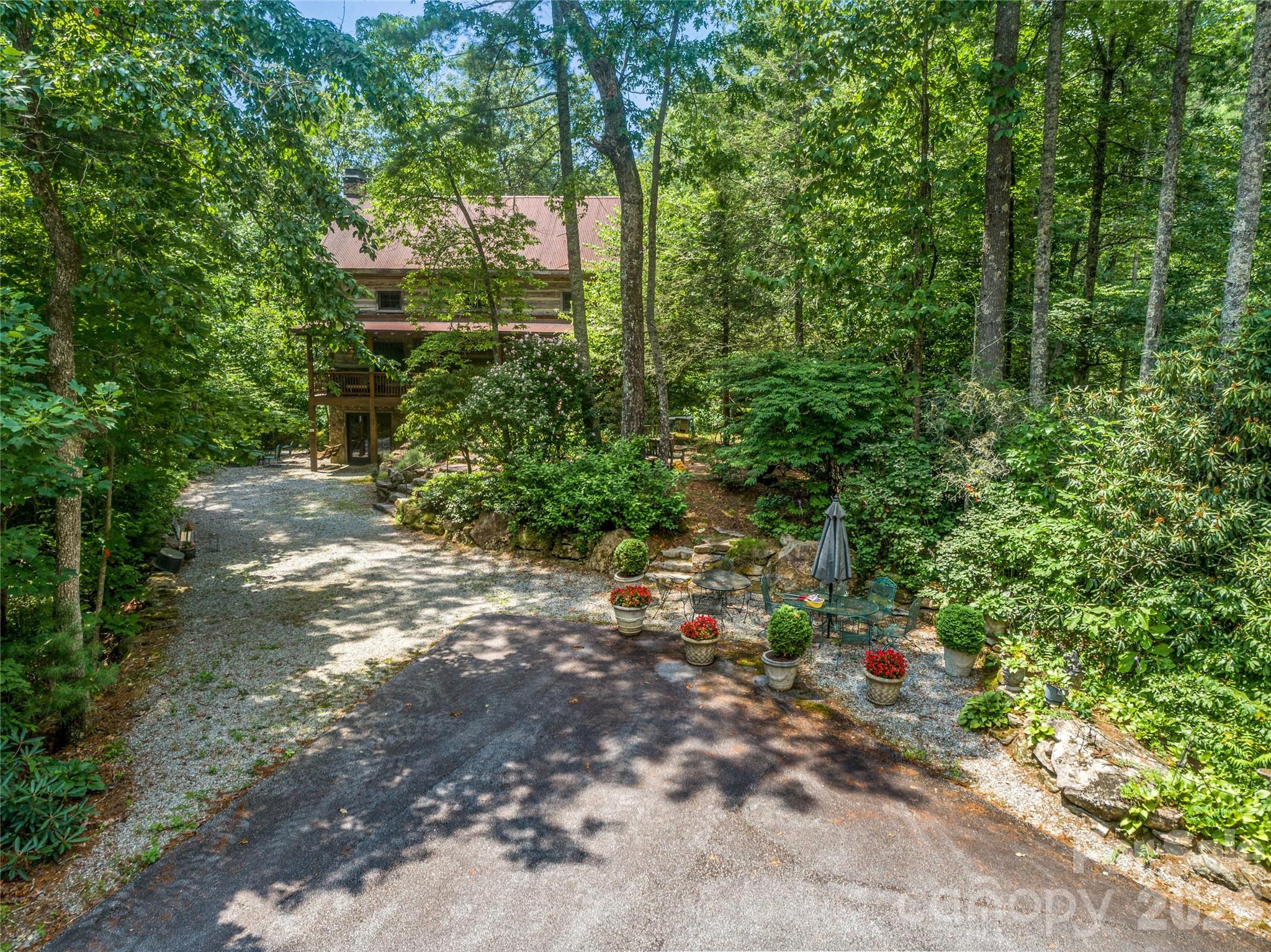 69 Dogwood Branch Lane Zirconia NC 28790