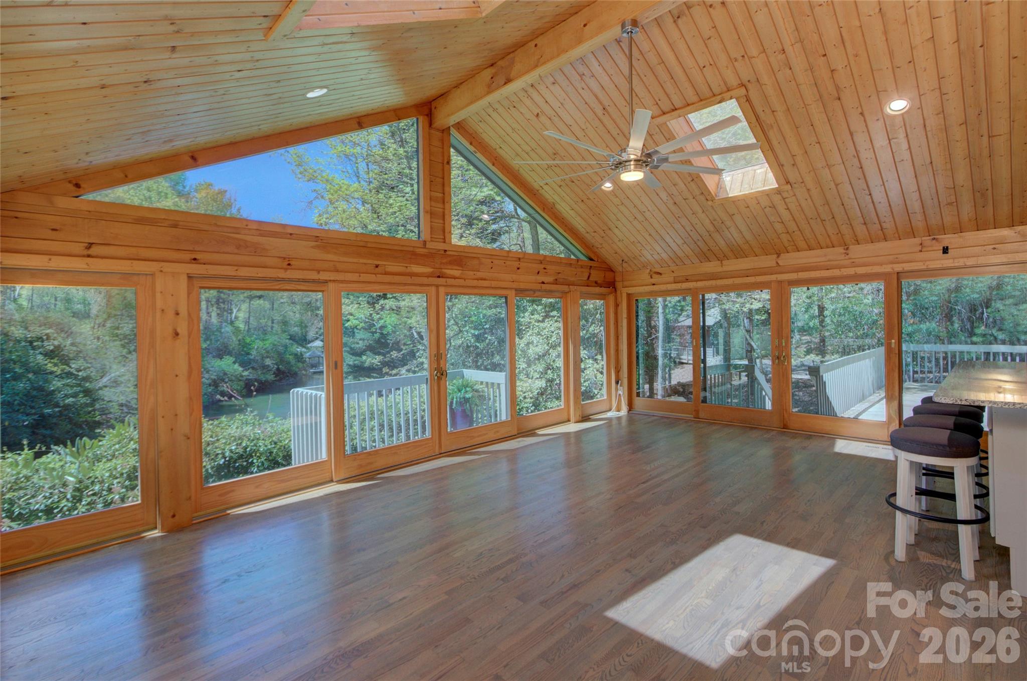 960 Middle Connestee Trail Brevard NC 28712