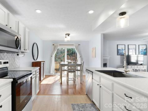 1 Mosers Place Candler NC 28715