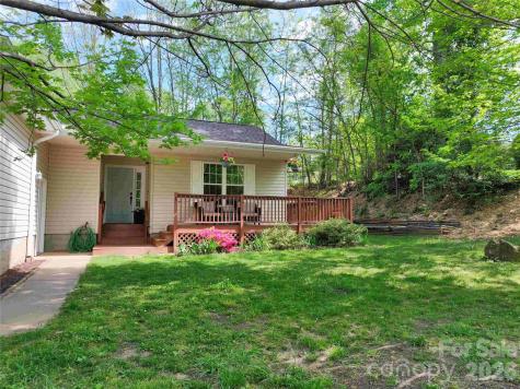 1 Mosers Place Candler NC 28715