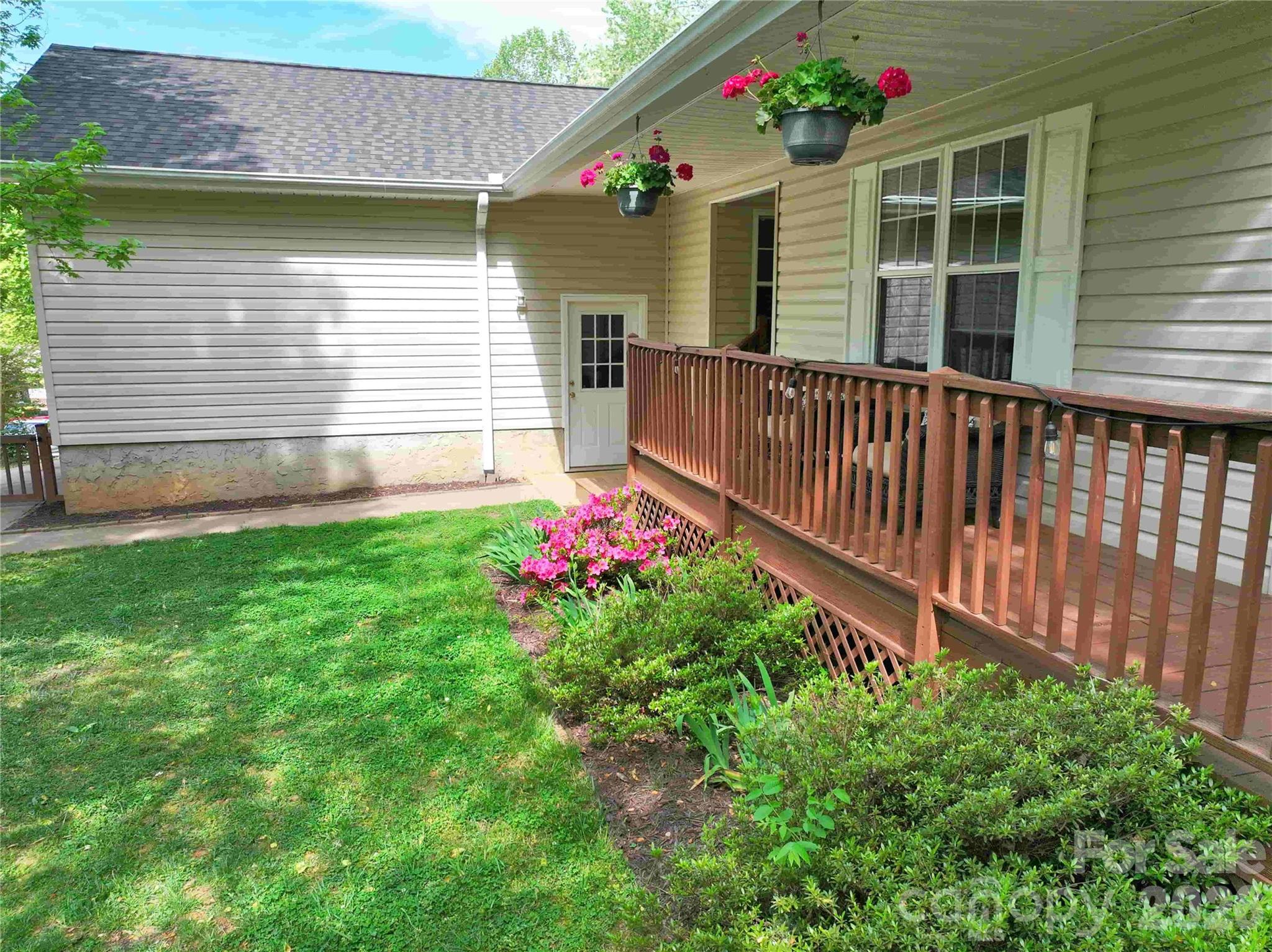 1 Mosers Place Candler NC 28715