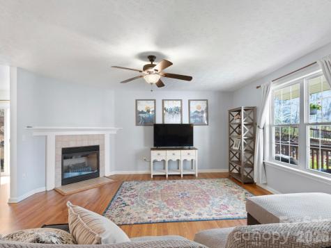 1 Mosers Place Candler NC 28715