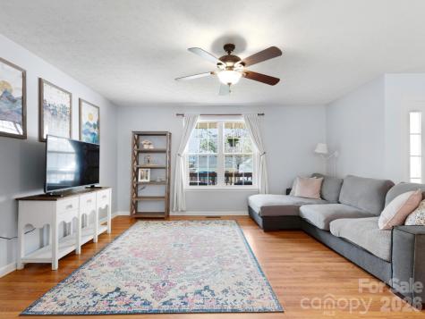 1 Mosers Place Candler NC 28715