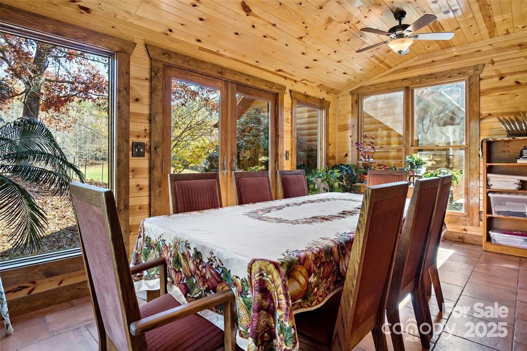 163 Gypsy Mountain Road Marion NC 28752