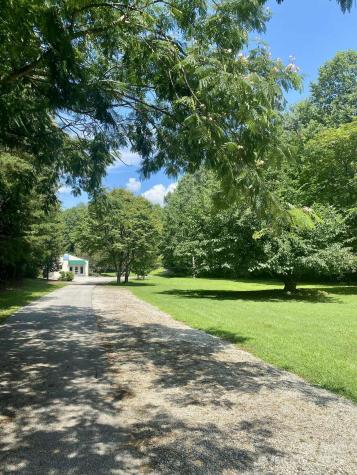 163 Gypsy Mountain Road Marion NC 28752