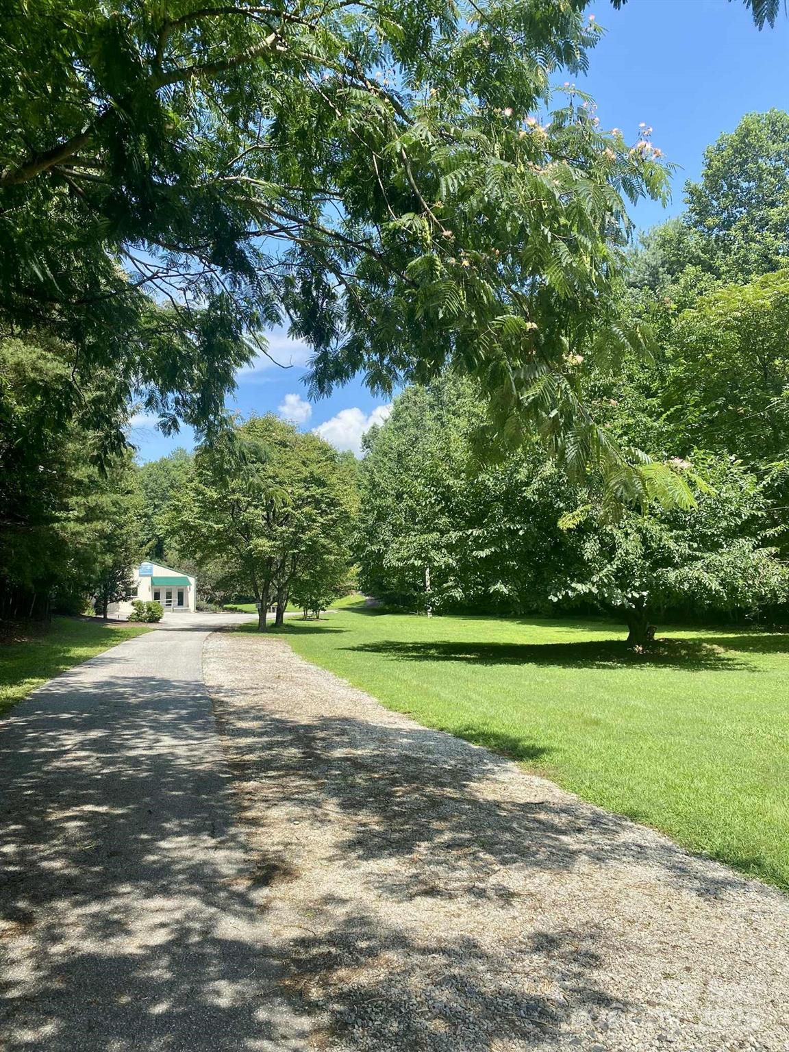 163 Gypsy Mountain Road Marion NC 28752